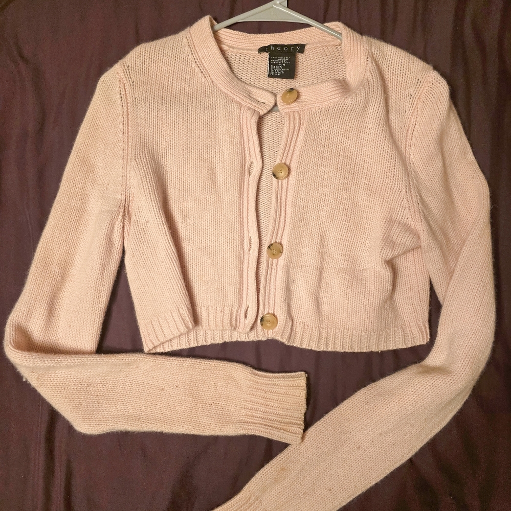 Theory 100% Cashmere Cropped Cardigan in Blush